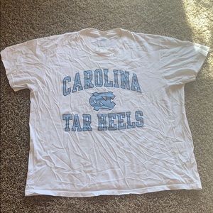 🌟 North Carolina Tar Heels T-Shirt